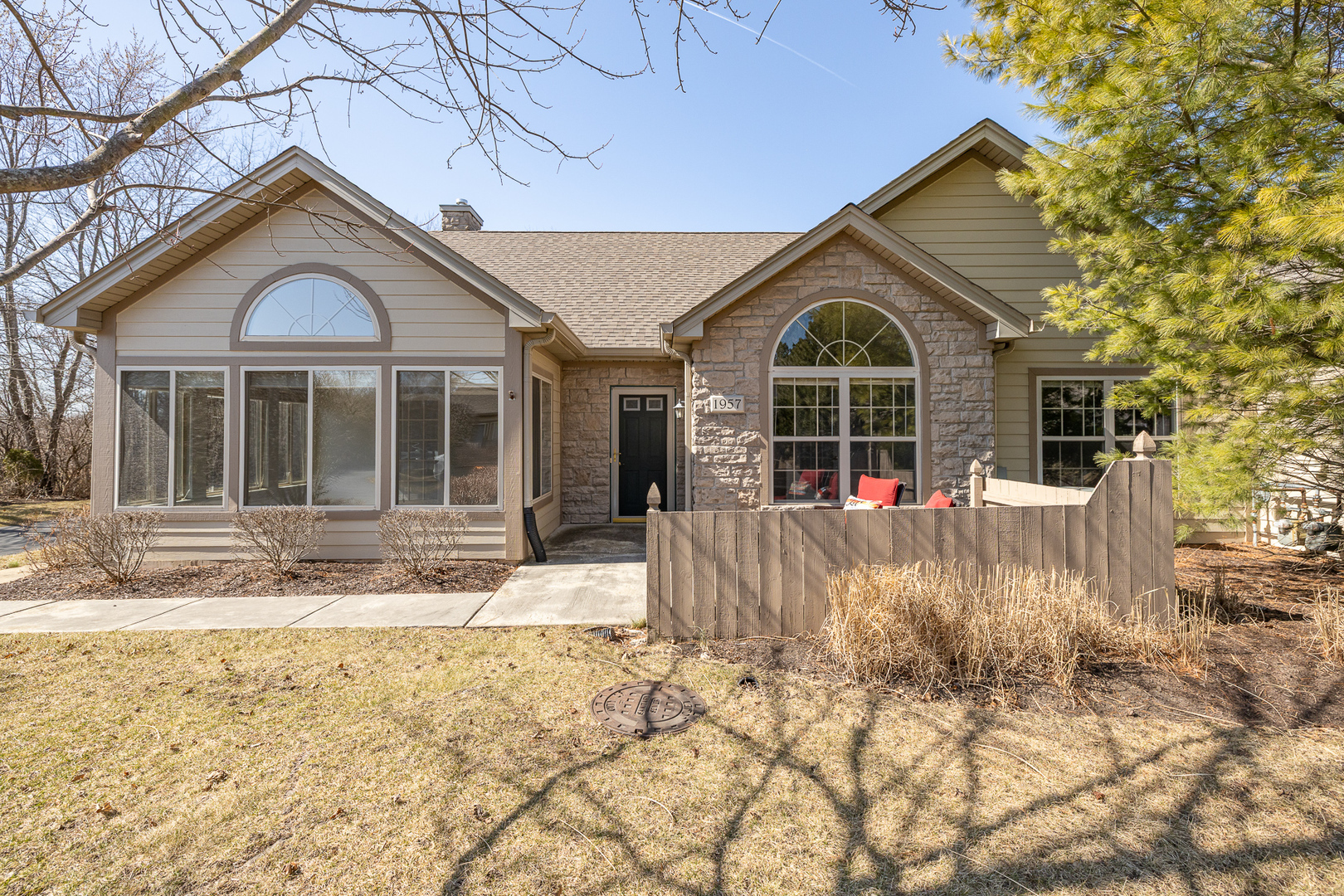 Property Photo:  1957 Timberview Drive  IL 60431 