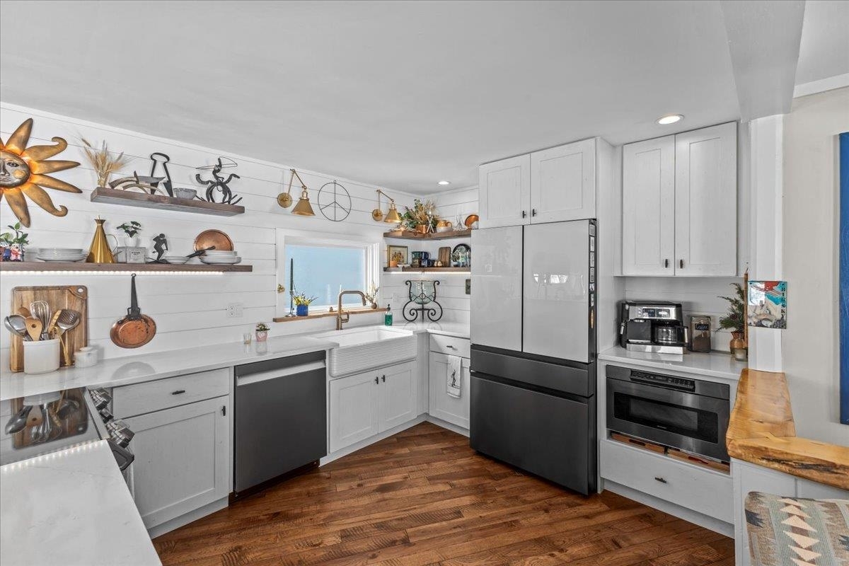 Property Photo: 355 Summit Road VT 05674