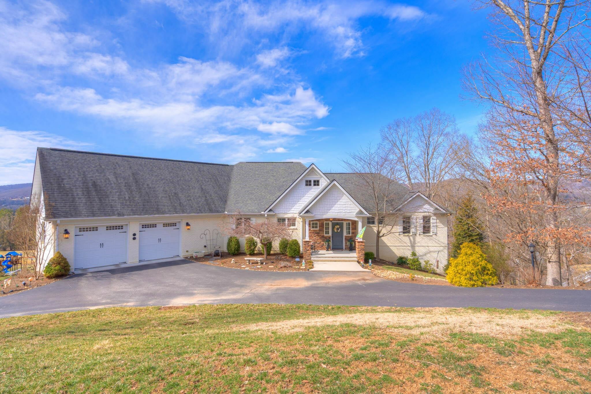 Property Photo: 1865 Plank Drive VA 24060