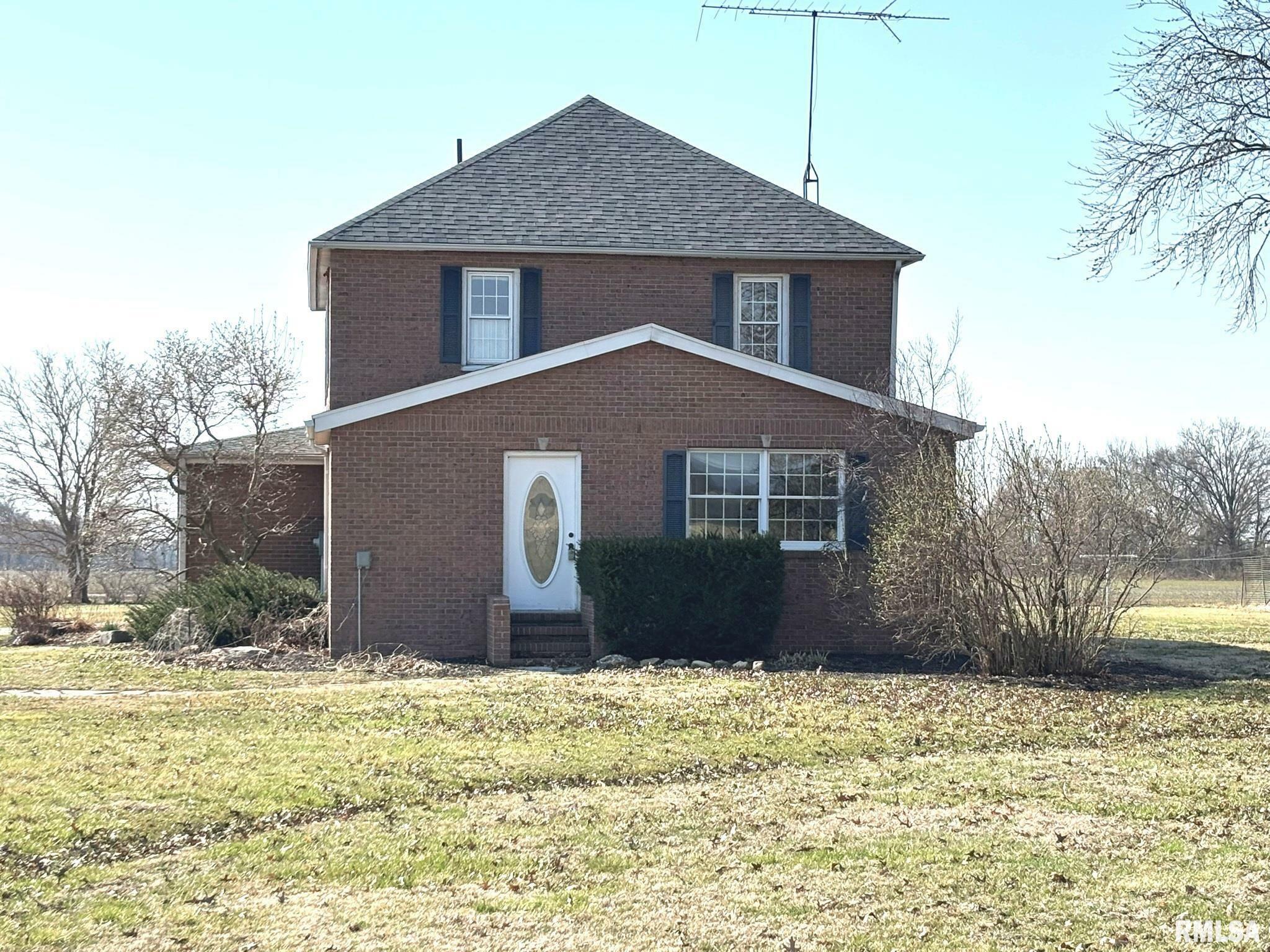 Property Photo:  820 Range Road  IL 62882 