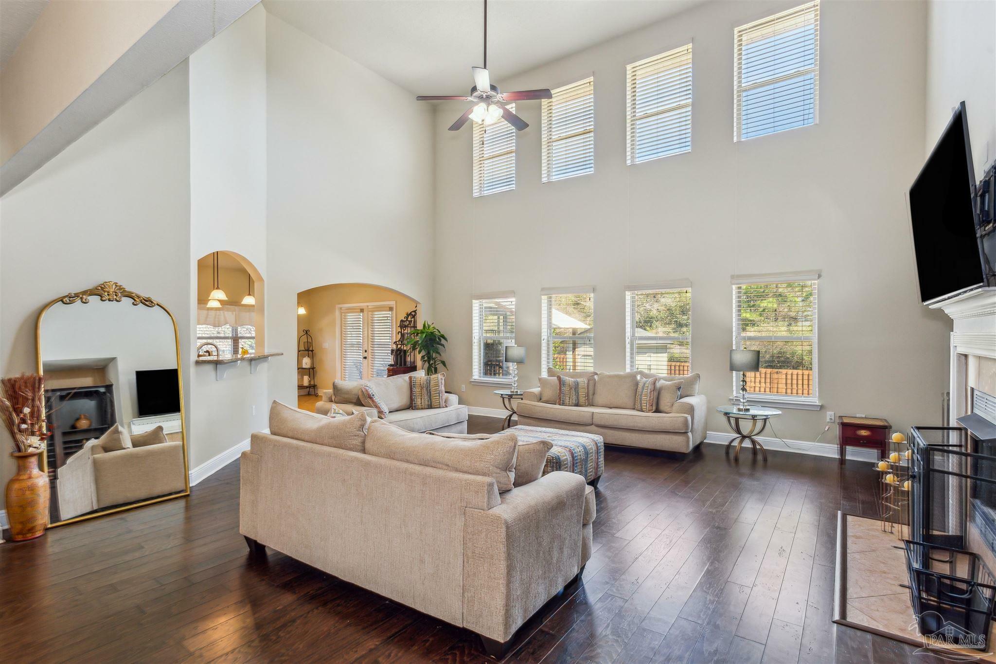 Property Photo: 8787 Salt Grass Dr FL 32526