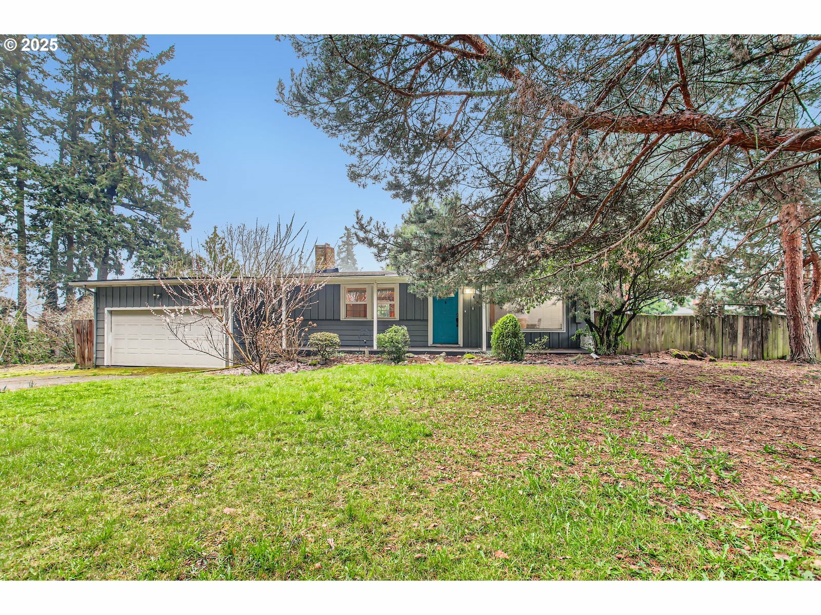 Property Photo:  8070 SW Bonita Rd  OR 97224 