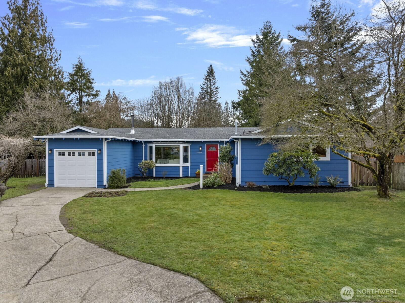 Property Photo: 33544 SE 44th Lane WA 98024