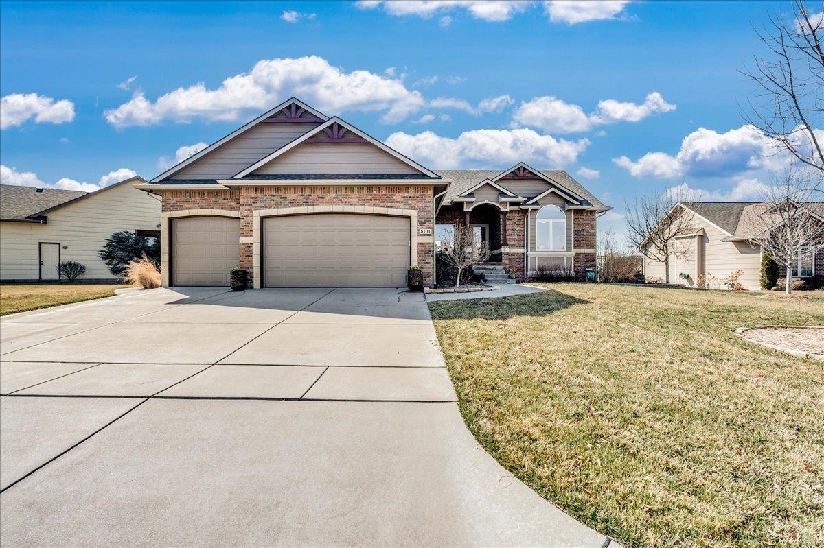 Property Photo:  8101 W Palmetto  KS 67205 