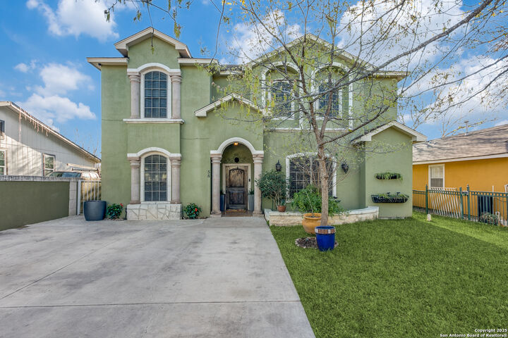 58 Dolores  San Antonio TX 78228 photo