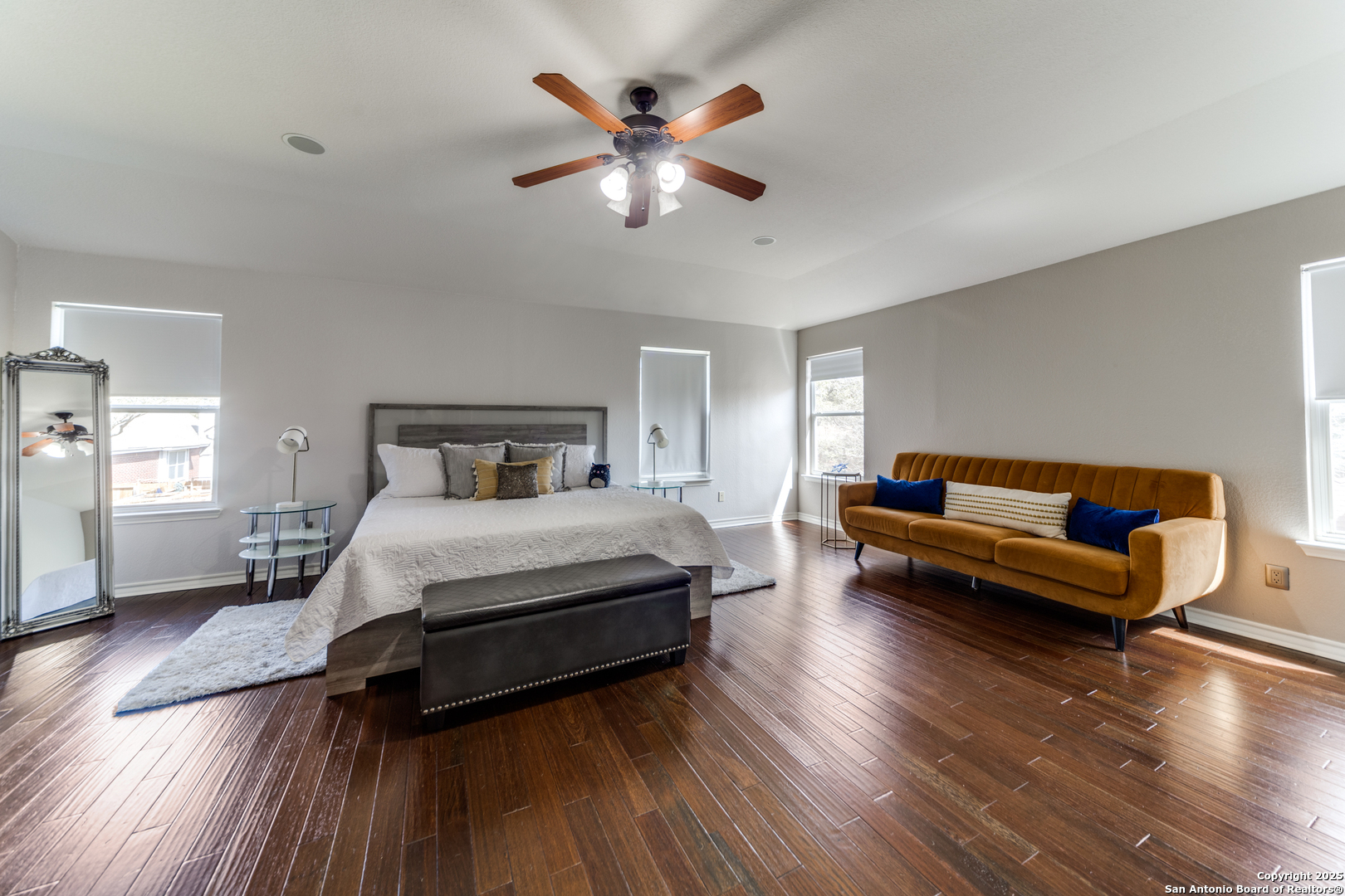 Property Photo: 1315 Tanager TX 78260