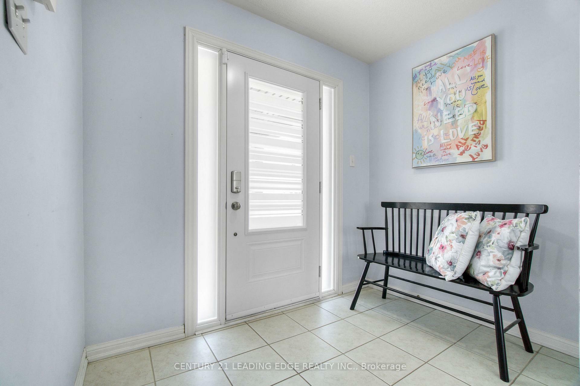 Photo de la propriété: 192 Sherwood Road ON L9T 6B8