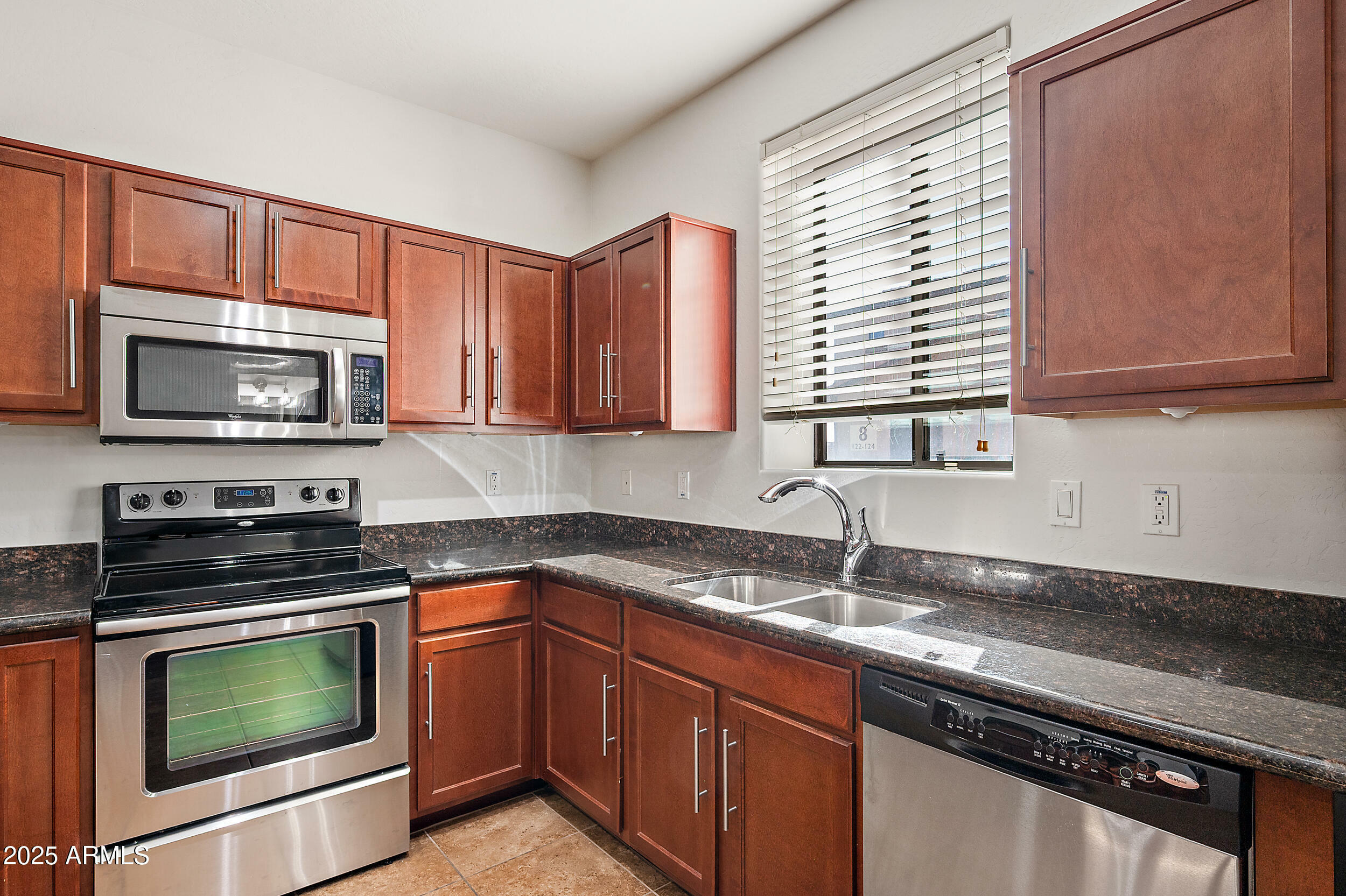 Property Photo: 2315 N 52nd Street 120 AZ 85008