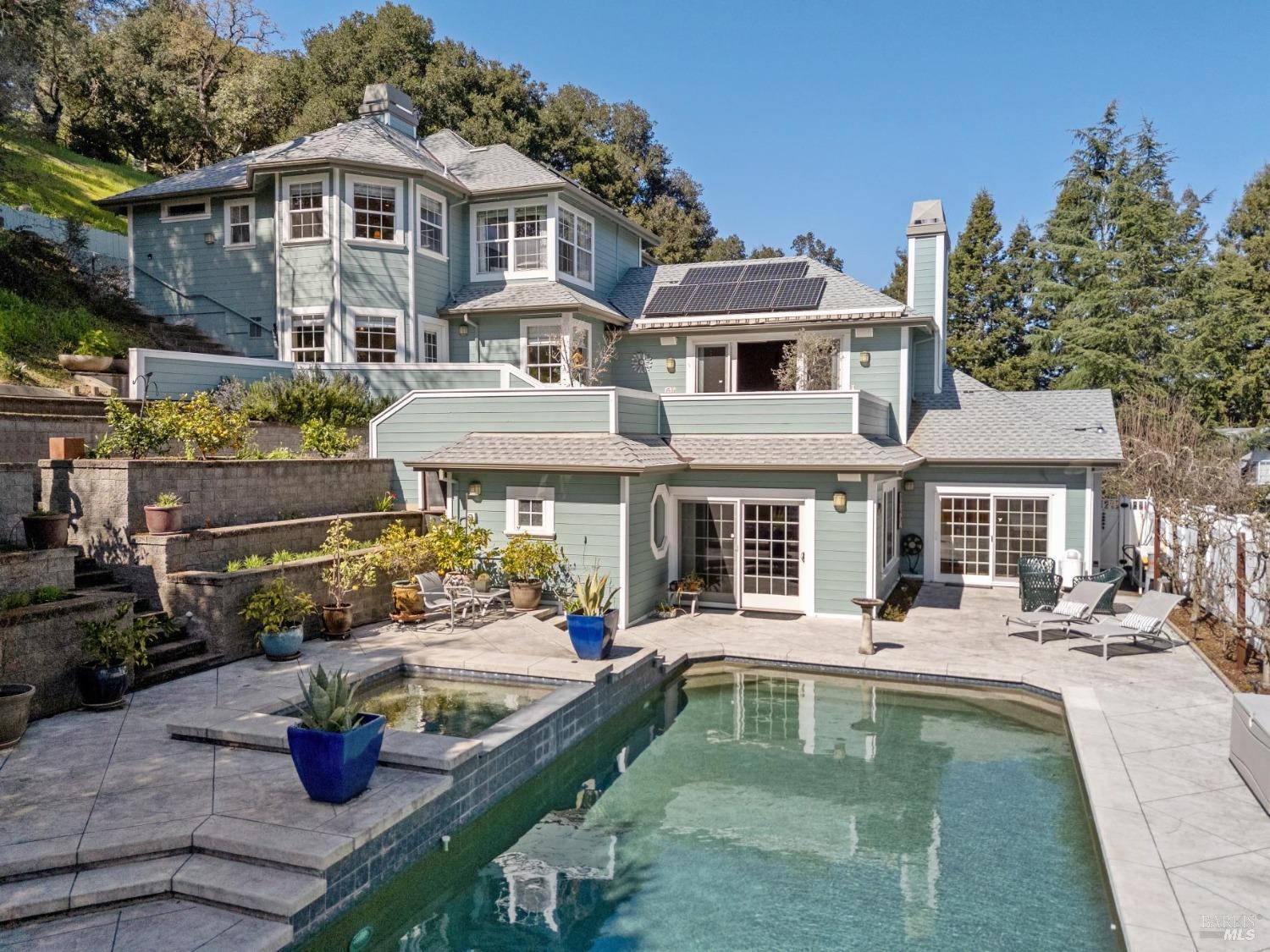 Property Photo: 15 Kingswood Drive CA 94952