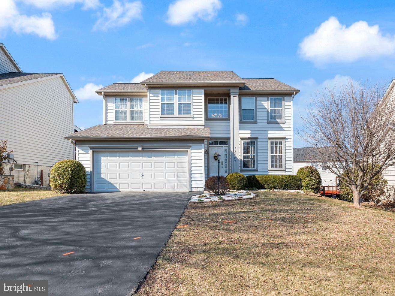Property Photo: 13409 Queenstown Lane MD 20874