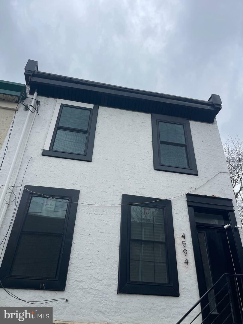 4594 Baker Street  Philadelphia PA 19127 photo