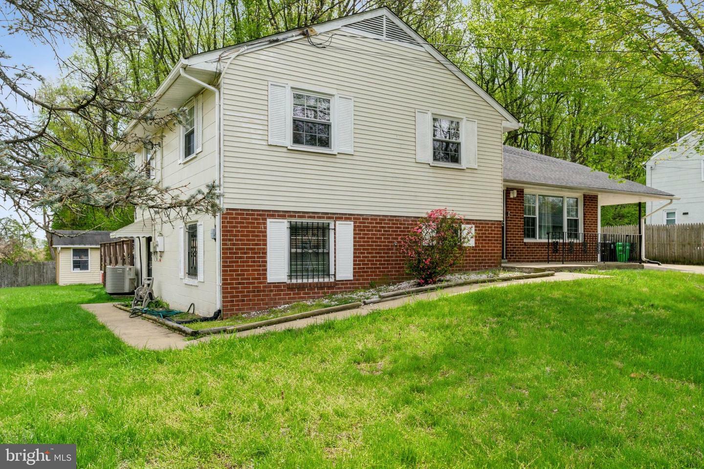Property Photo:  610 Millwoof Drive  MD 20743 