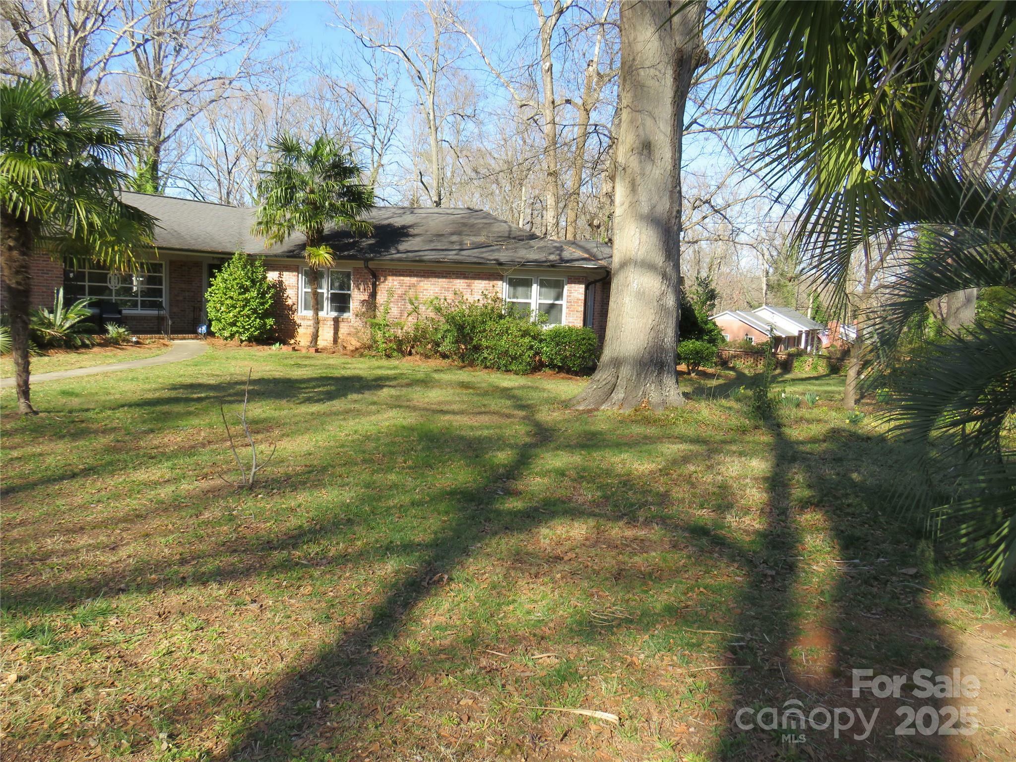 Property Photo:  215 Bailey Avenue  SC 29732 