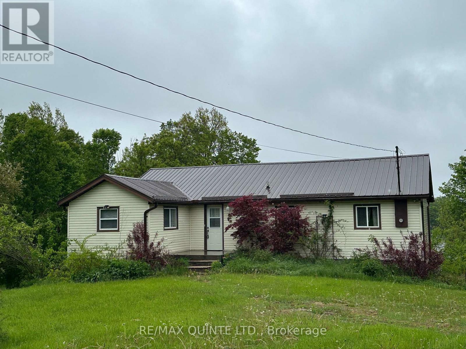Photo de la propriété:  8720 County Rd 30 Road  ON K0L 1Z0 