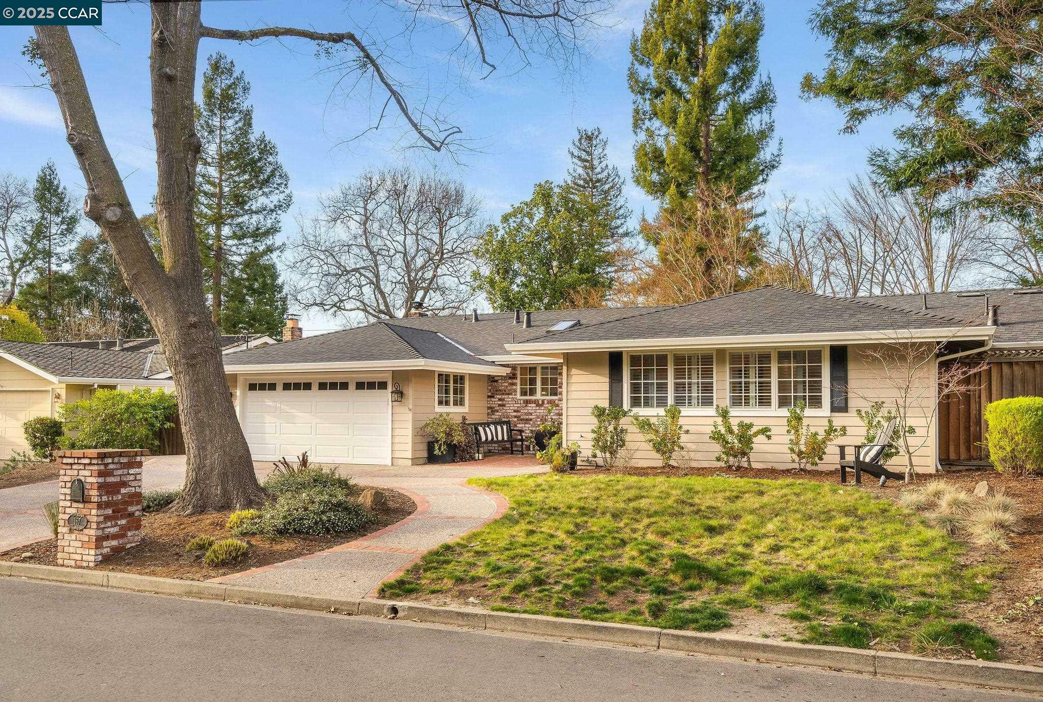 167 Belgian Dr  Danville CA 94526 photo