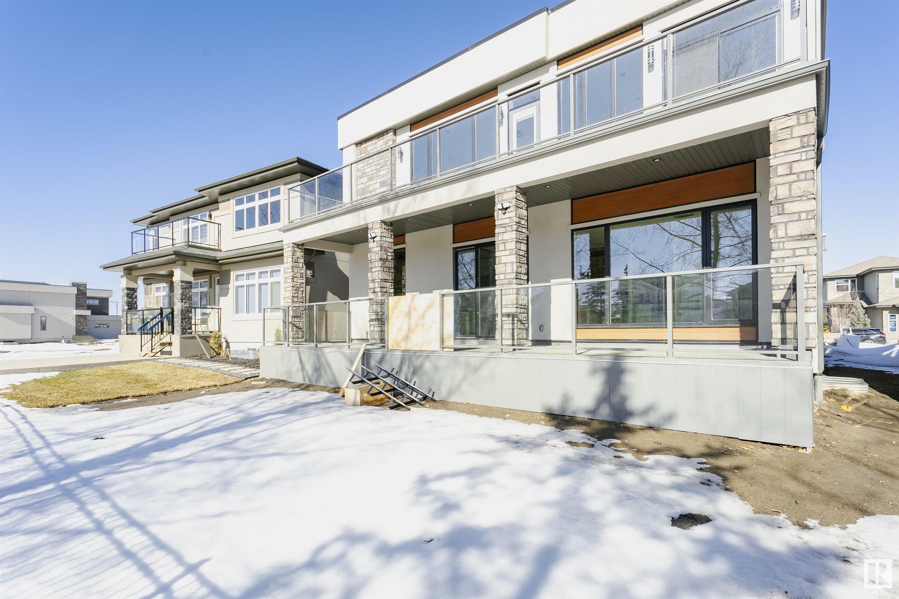 Property Photo: 4690 Chegwin Wynd SW AB T6W 4A7