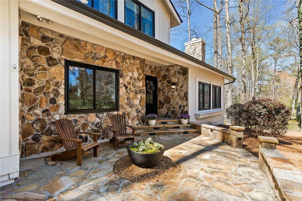 Property Photo: 2415 Roxburgh Drive GA 30076