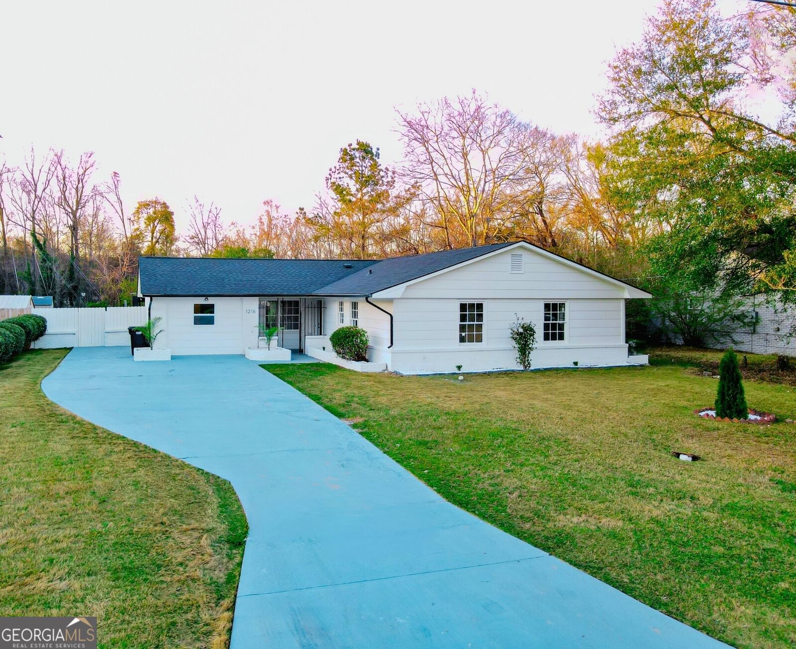 Property Photo:  1216 Woodburn Court  GA 31907 