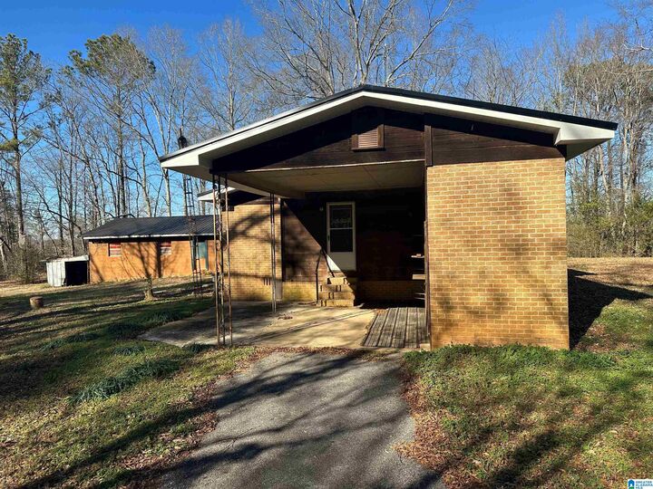 Property Photo: 861 Lankford Lane AL 36250