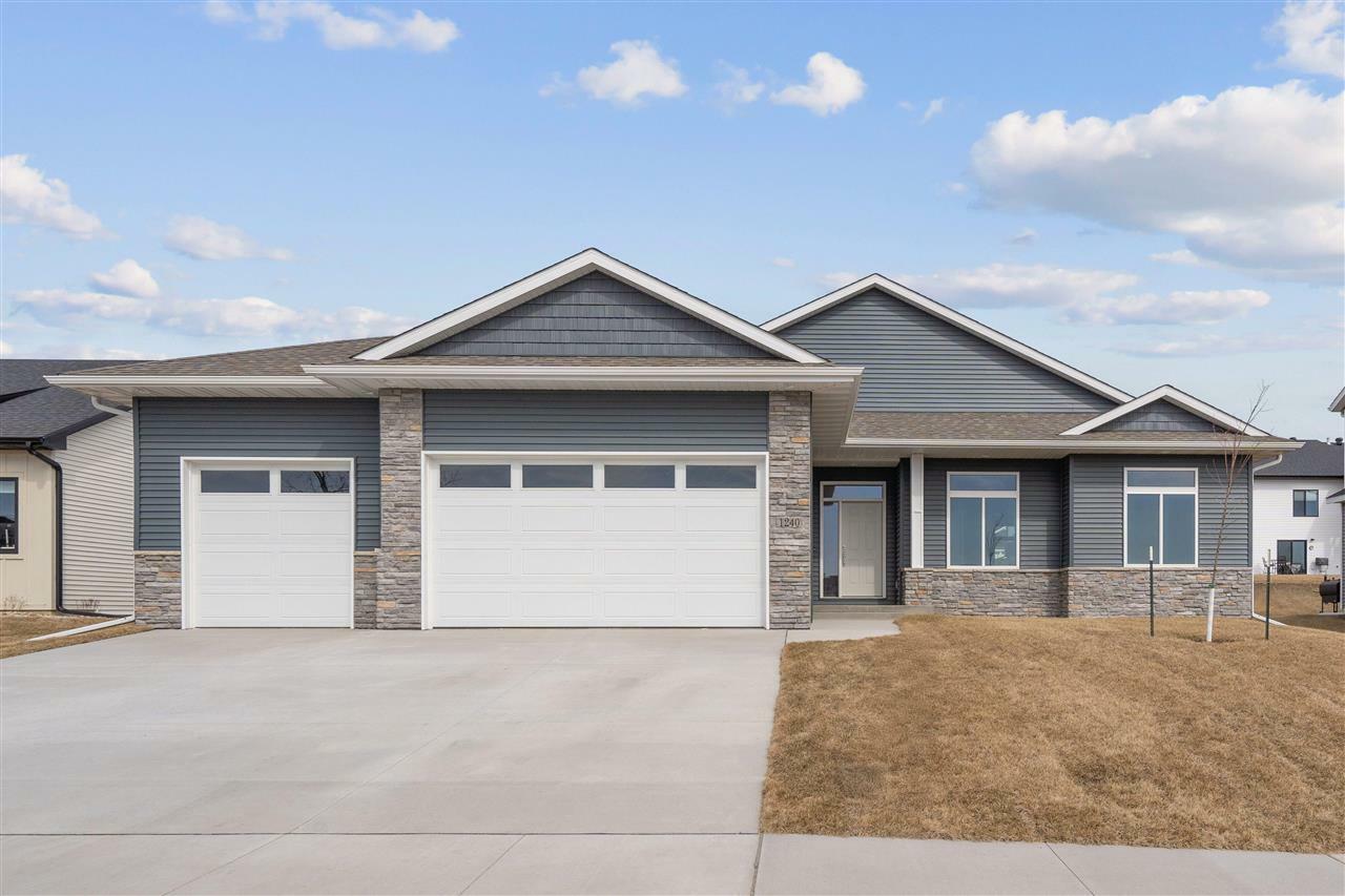 1240 Osage Ln  North Liberty IA 52317 photo