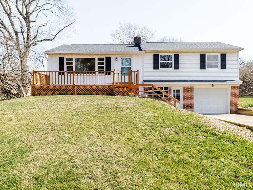 Property Photo: 2622 N Skyline Drive IN 47404