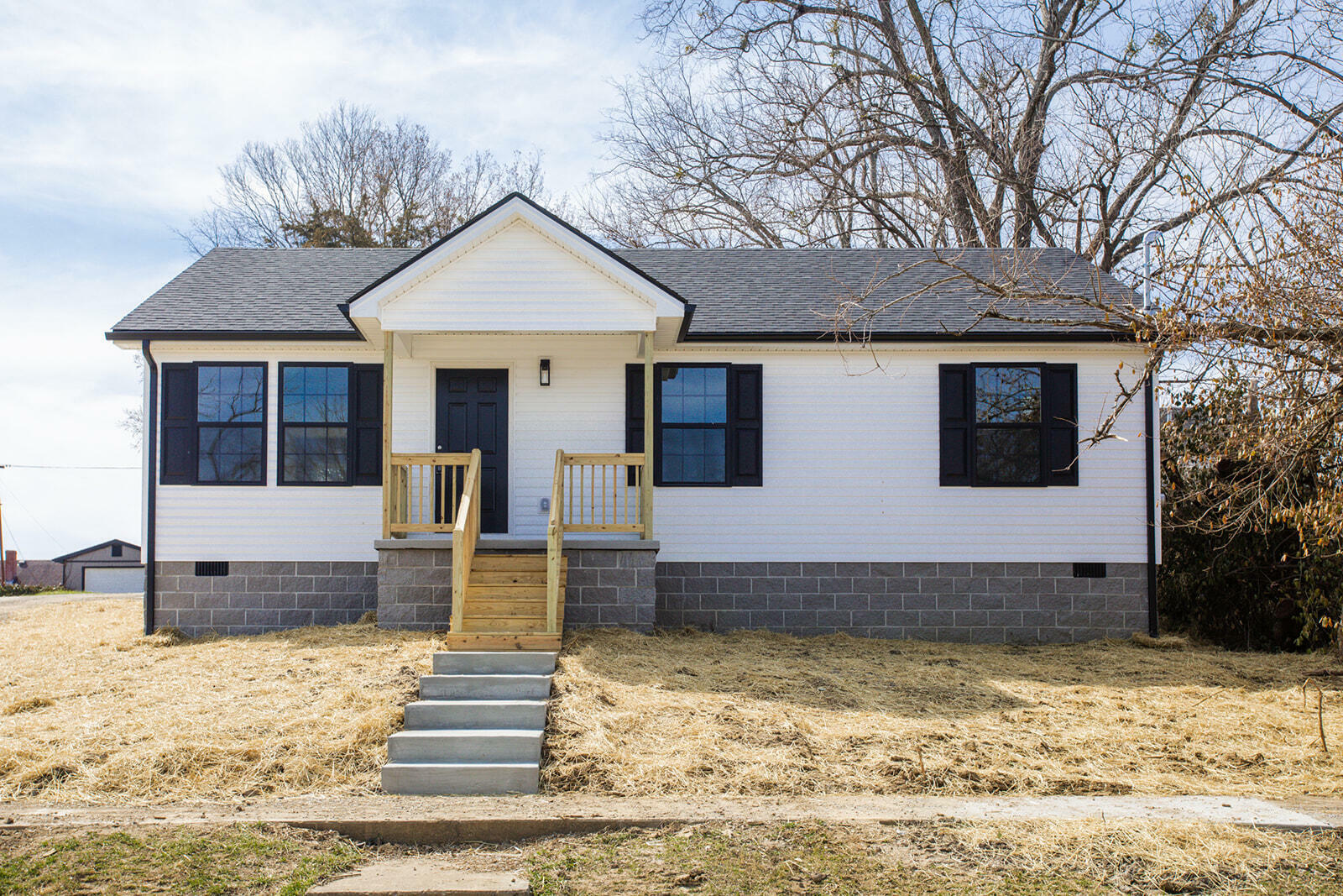 Property Photo: 112 Central Avenue KY 40391