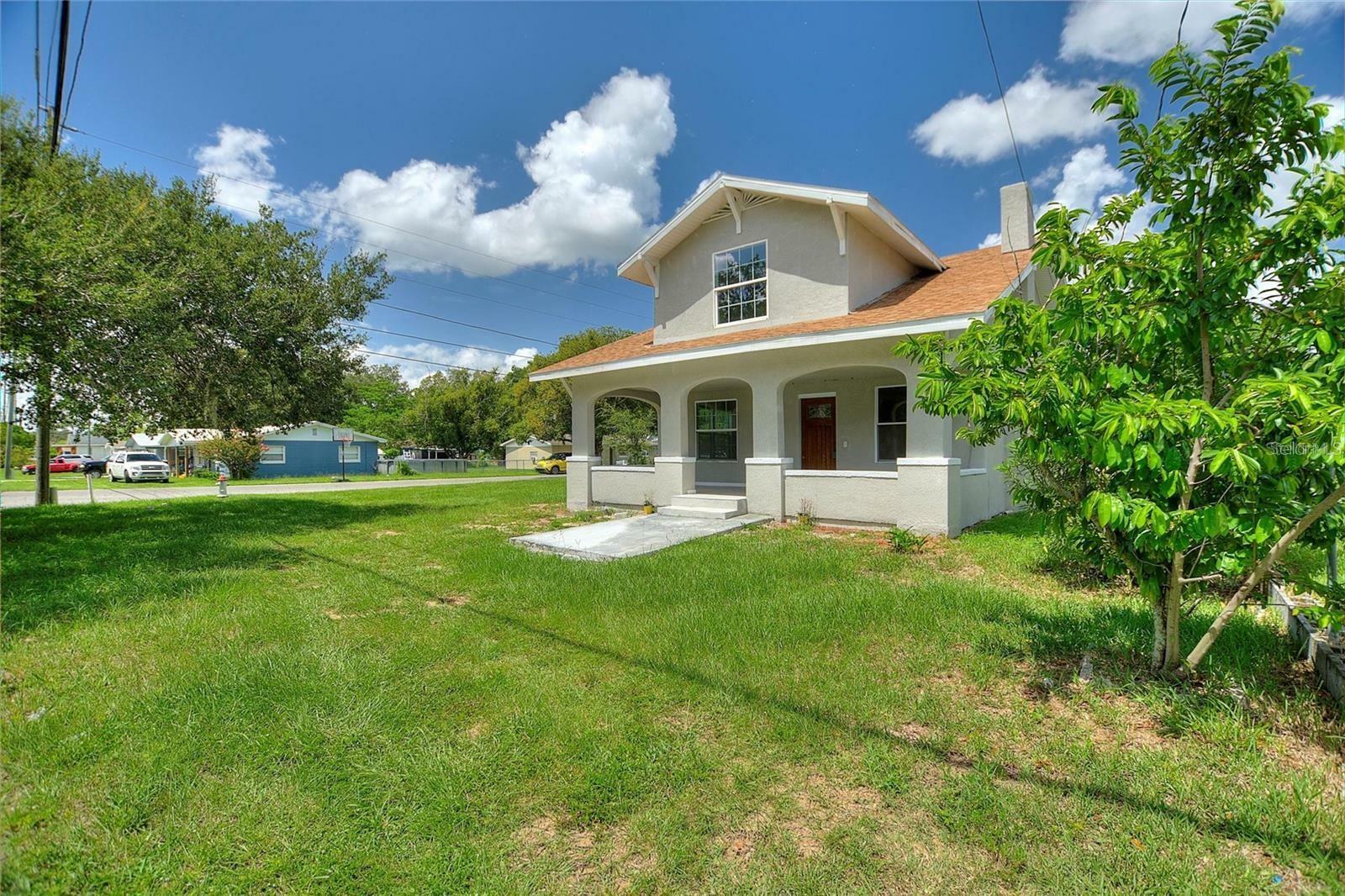 Property Photo:  1310 Polk City Rd  FL 33844 