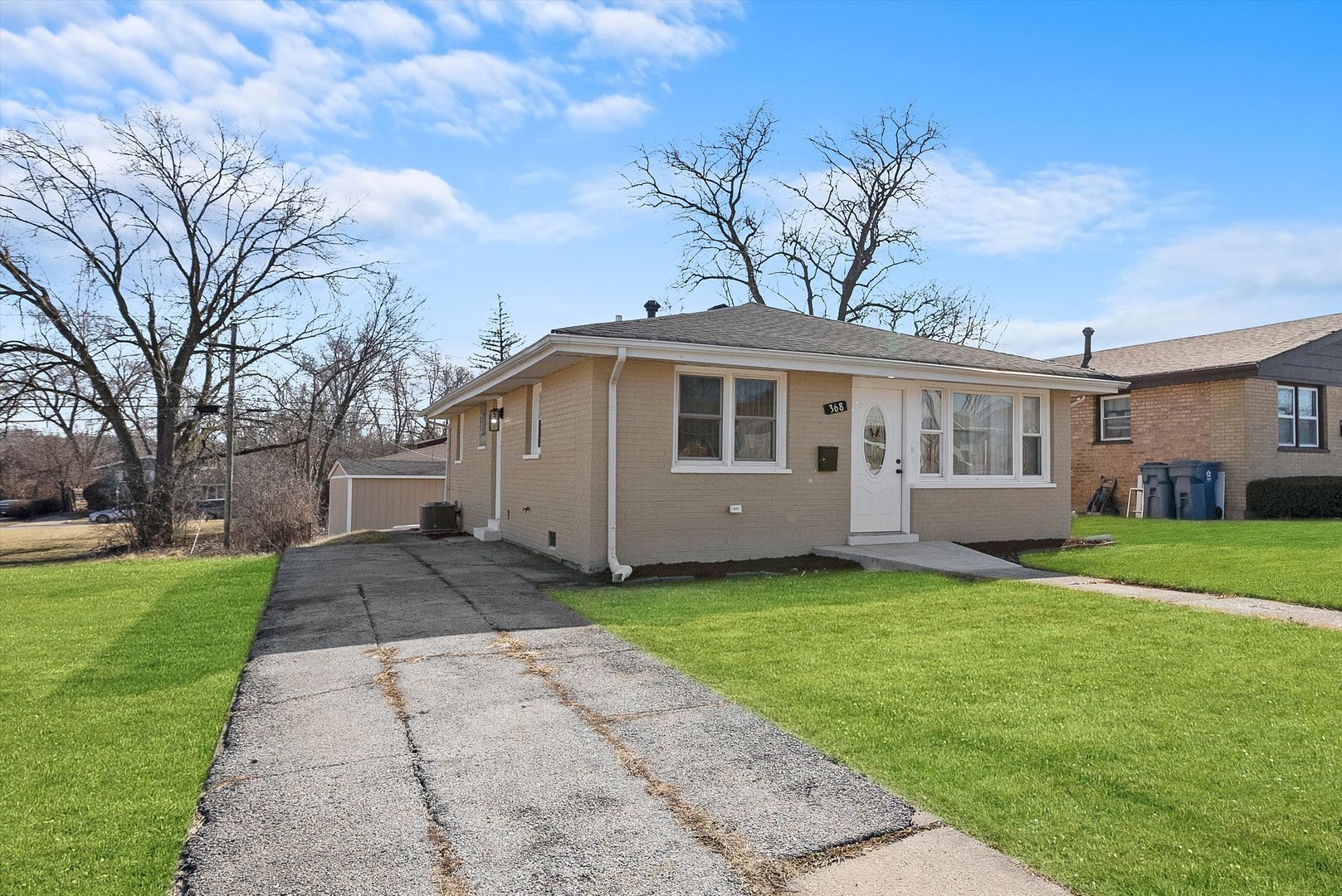 Property Photo: 368 W 17th Street IL 60411