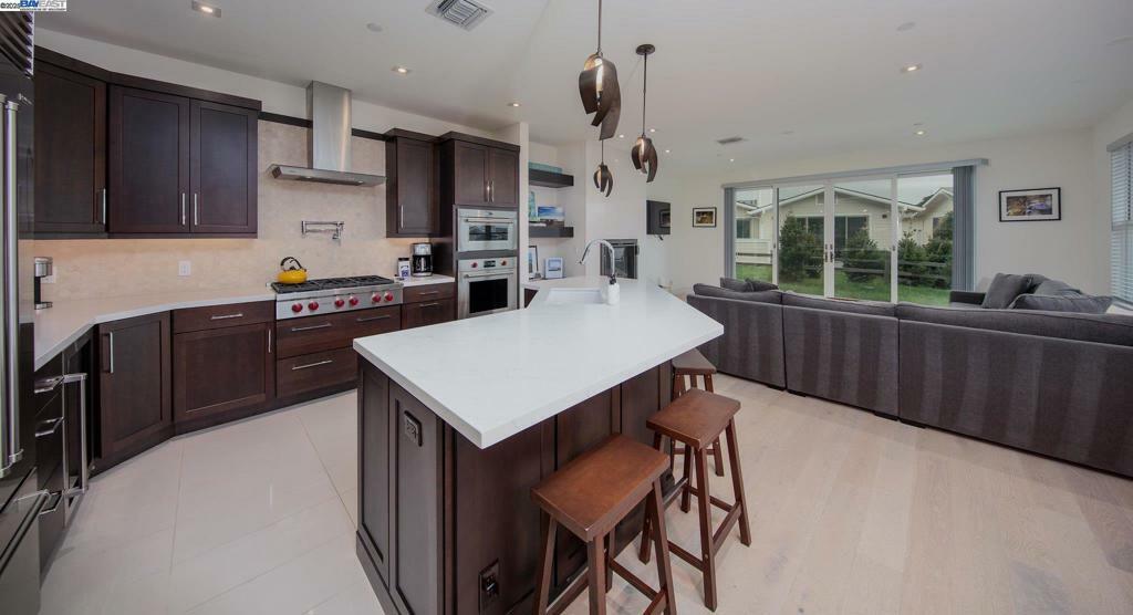 Property Photo: 996 Harbor Haven Dr CA 94923