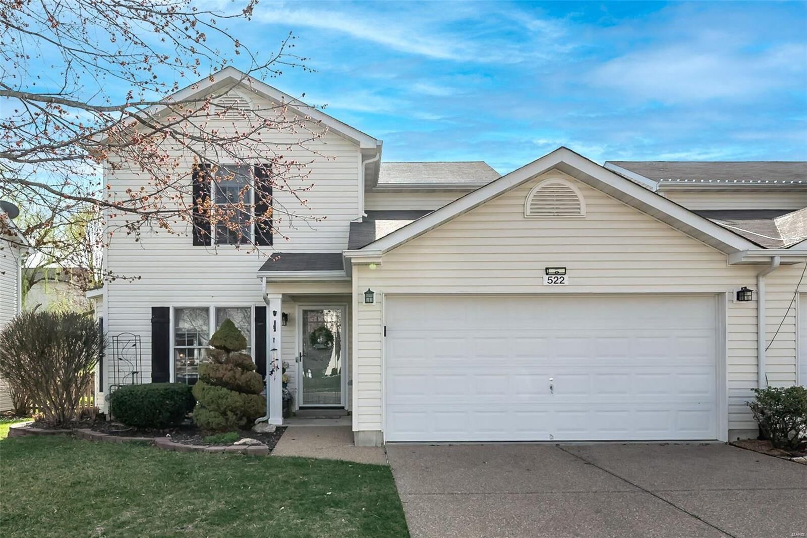 Property Photo:  522 Donna Marie Drive  MO 63385 