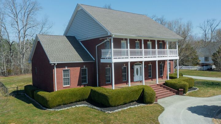 Property Photo: 5929 Cobb Hollow Rd TN 37388
