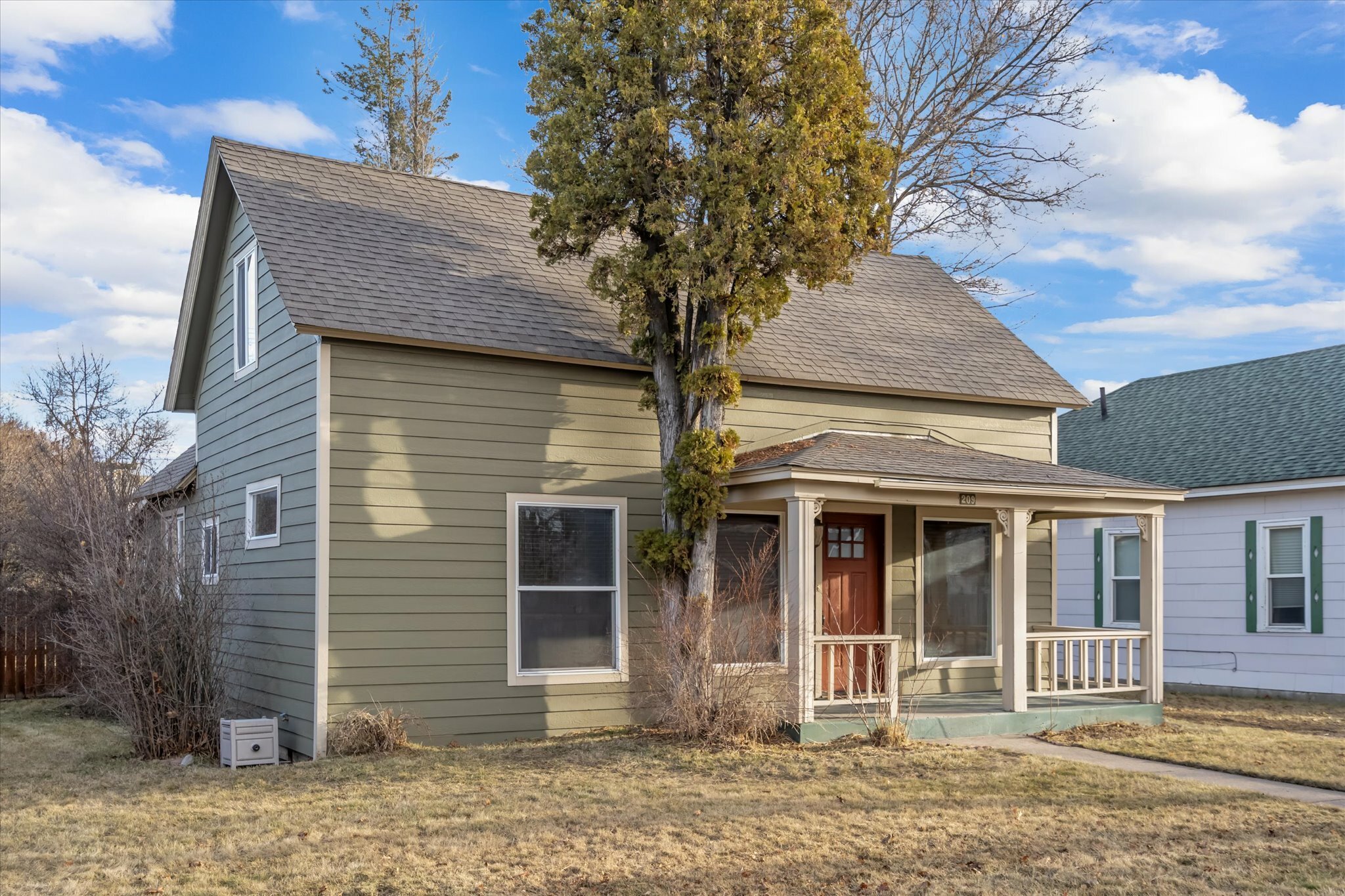 209 6th Avenue E  Polson MT 59860 photo