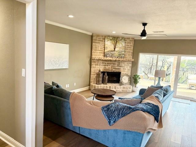 Property Photo: 7505 Gleneagles Way TX 76179