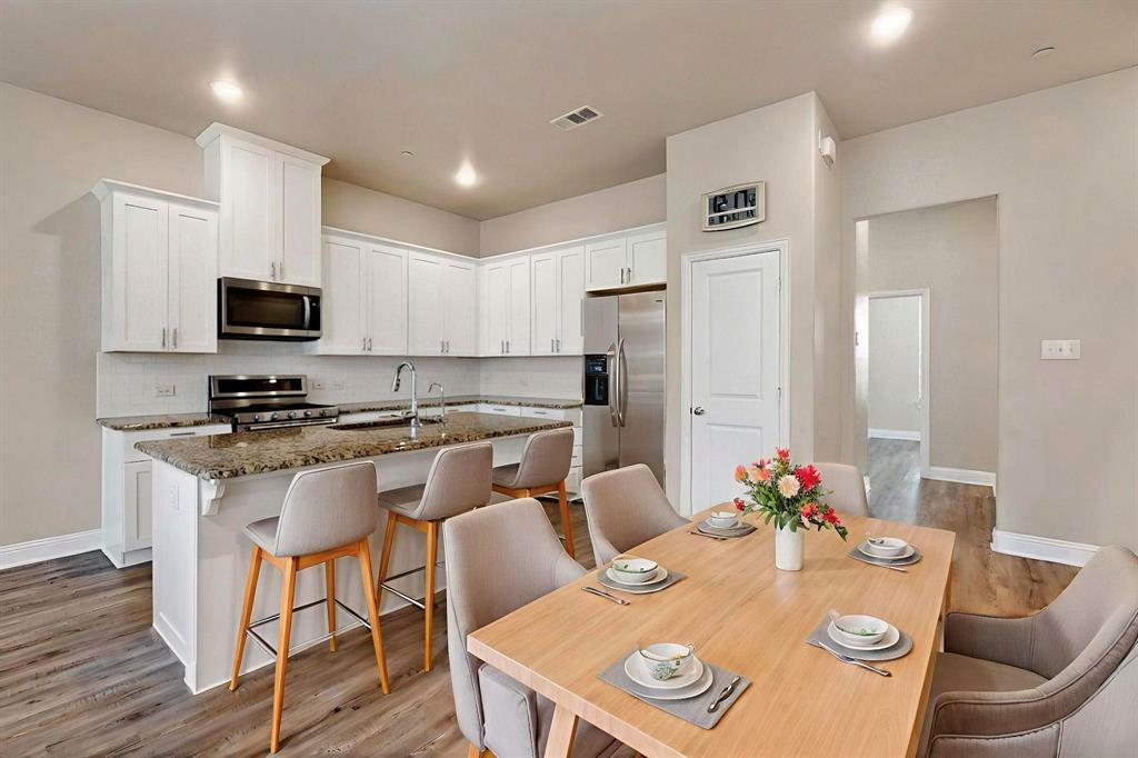 Photo de la propriété:  294 Ferndale Street  TX 75056 