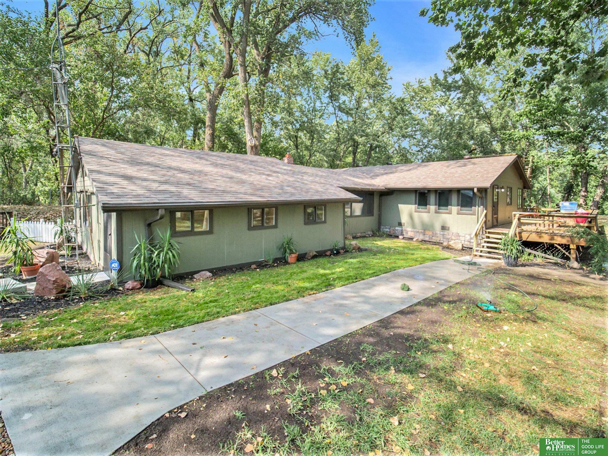 Property Photo: 18580 SW 89 Road NE 68341