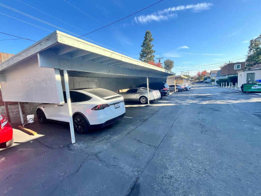 Property Photo: 1719 Ross Circle CA 95124