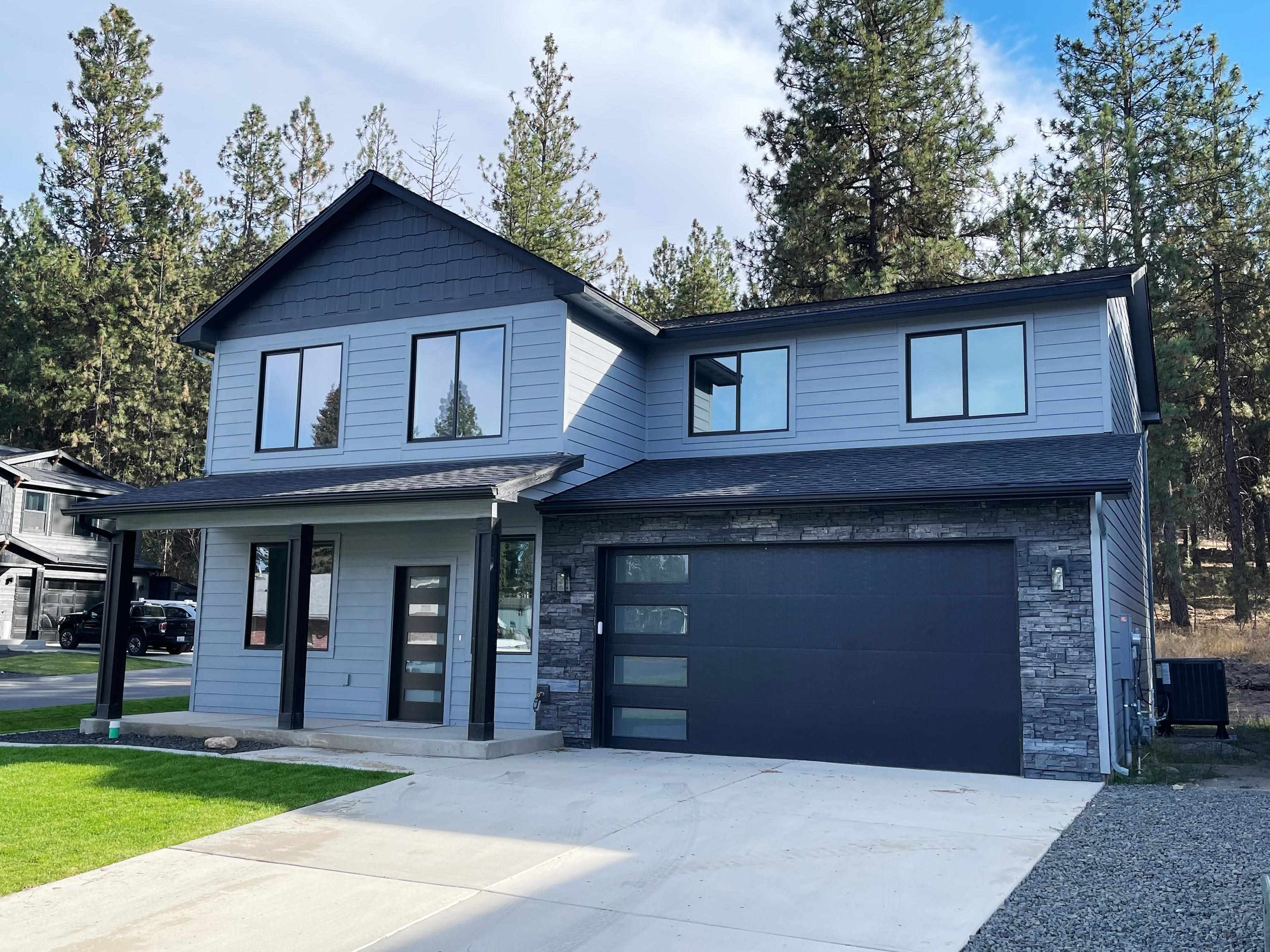 Property Photo: 6212 E 13th Ln WA 99212