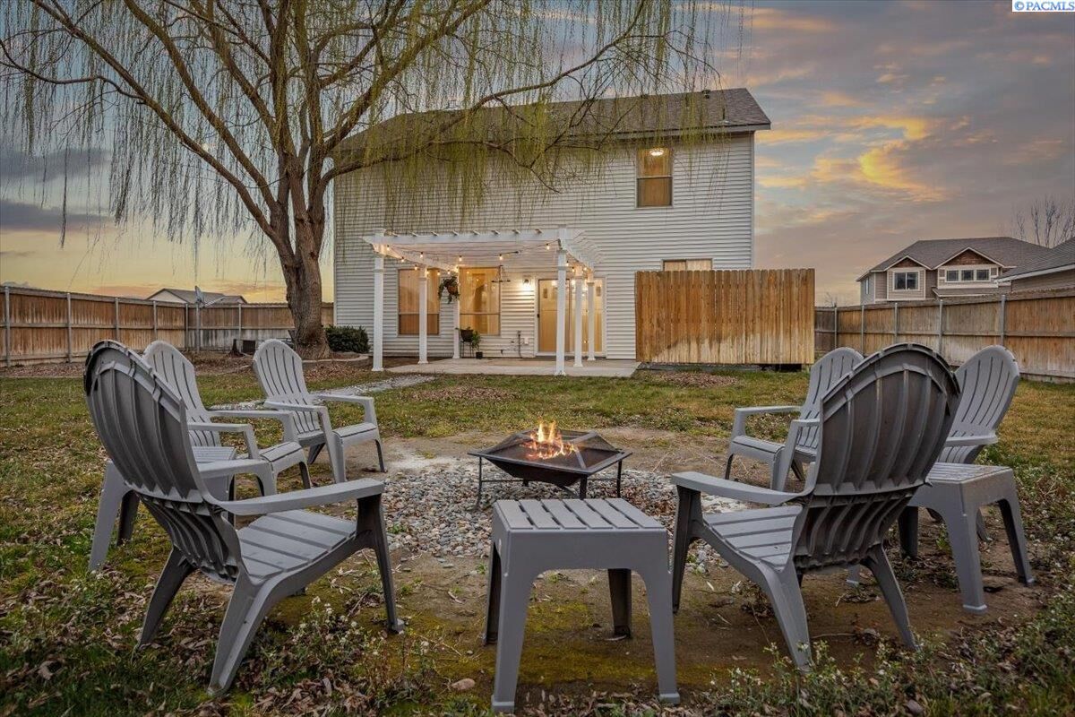 Property Photo:  4333 NW Commons Dr  WA 99301 