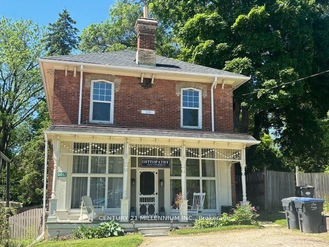 Photo de la propriété:  15612 McLaughlin Road  ON L7C 1M3 