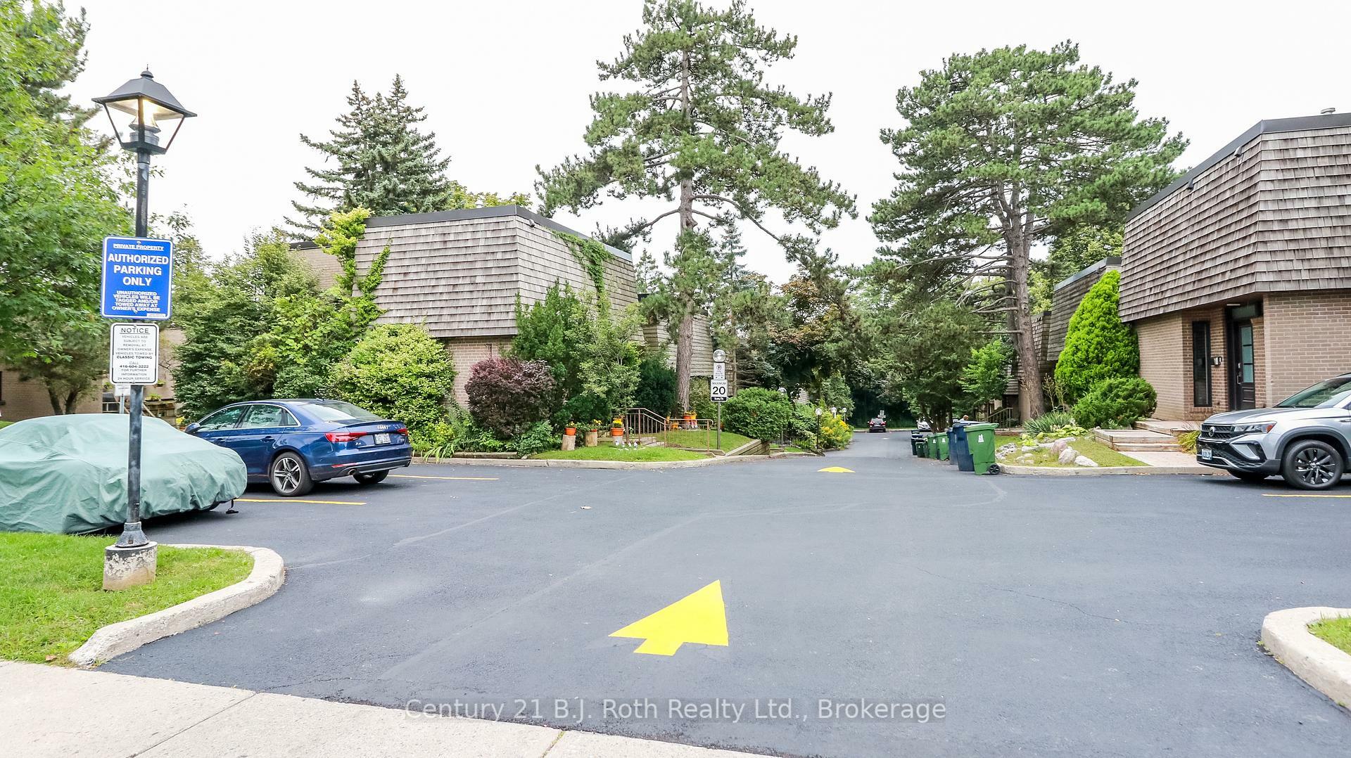25 Redstone Path  Toronto ON M9C 1Y7 photo