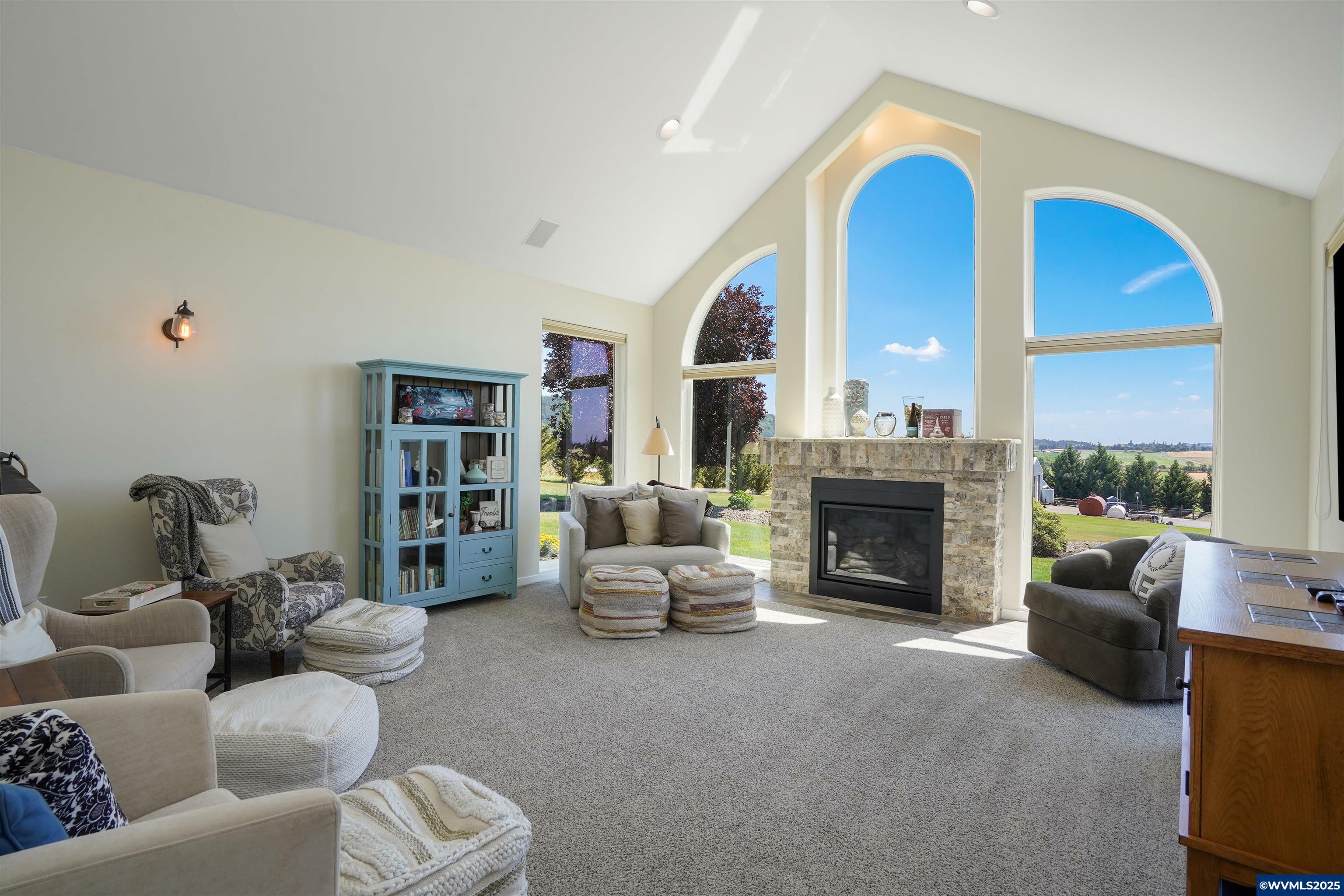 Property Photo: 3207 Wintercreek Rd SE OR 97352