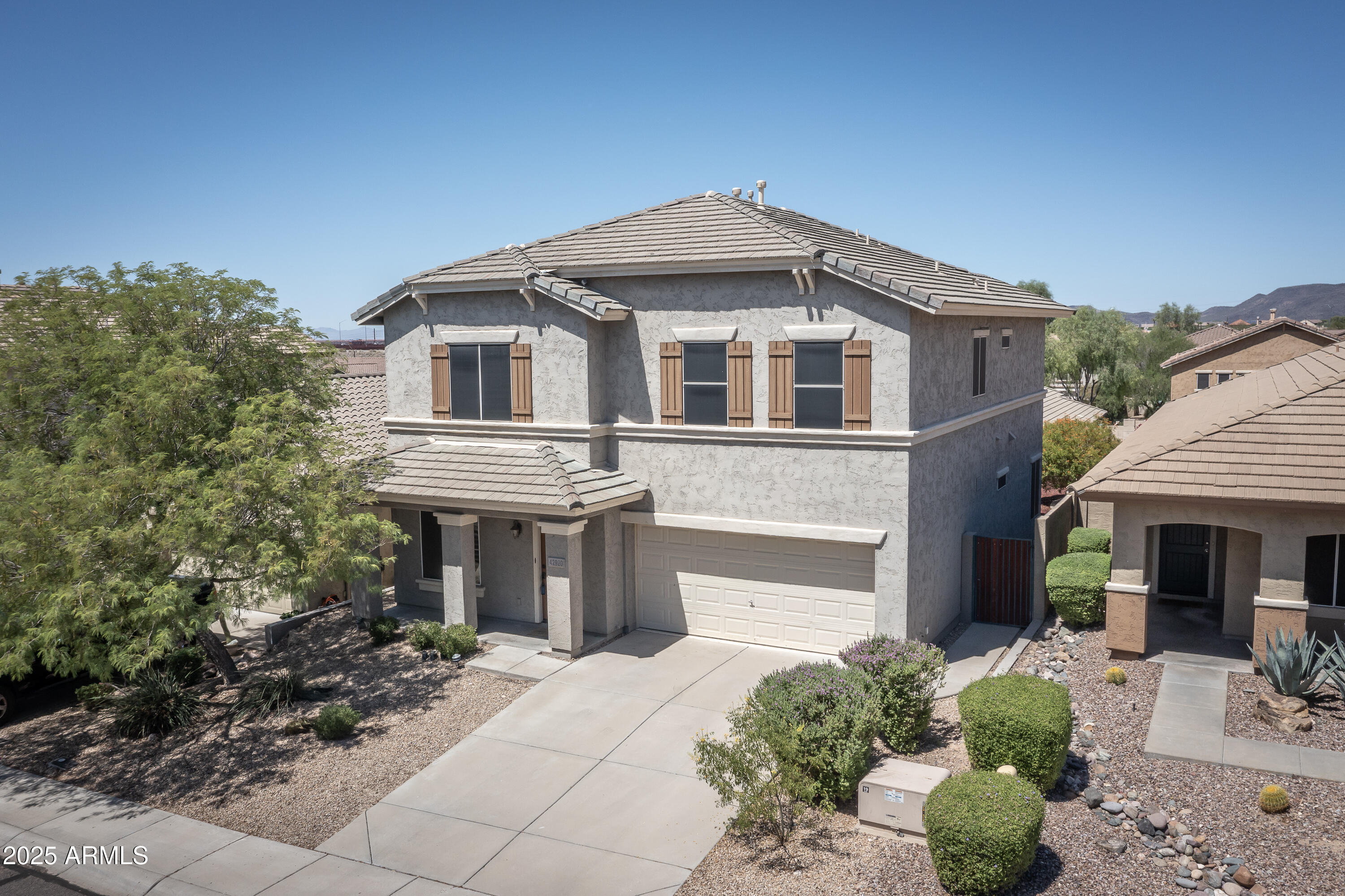 Property Photo: 42920 N Raleigh Court AZ 85086