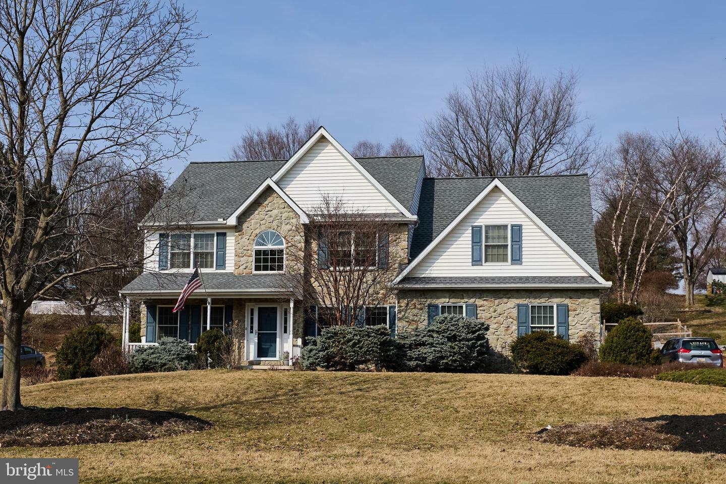 347 Buch Avenue  Lancaster PA 17601 photo