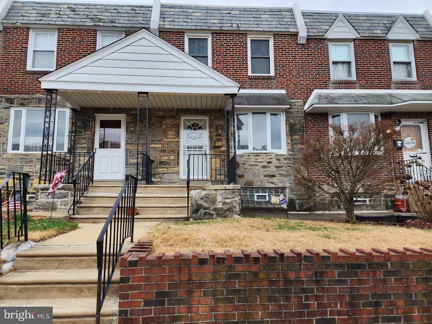 2112 Lardner Street  Philadelphia PA 19149 photo