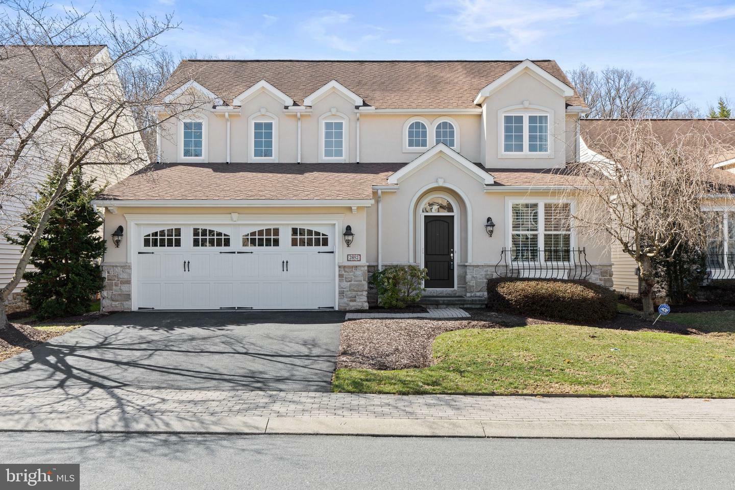 2852 Mimosa Lane  Lancaster PA 17601 photo