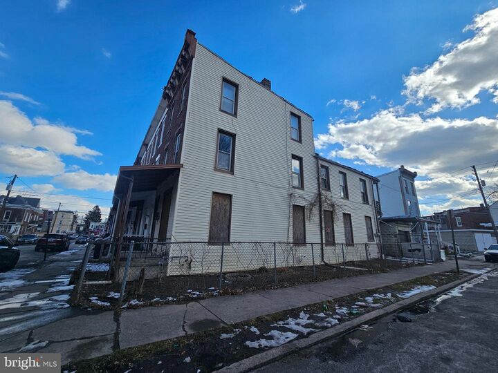 Property Photo:  1201 Chestnut Street  PA 17104 