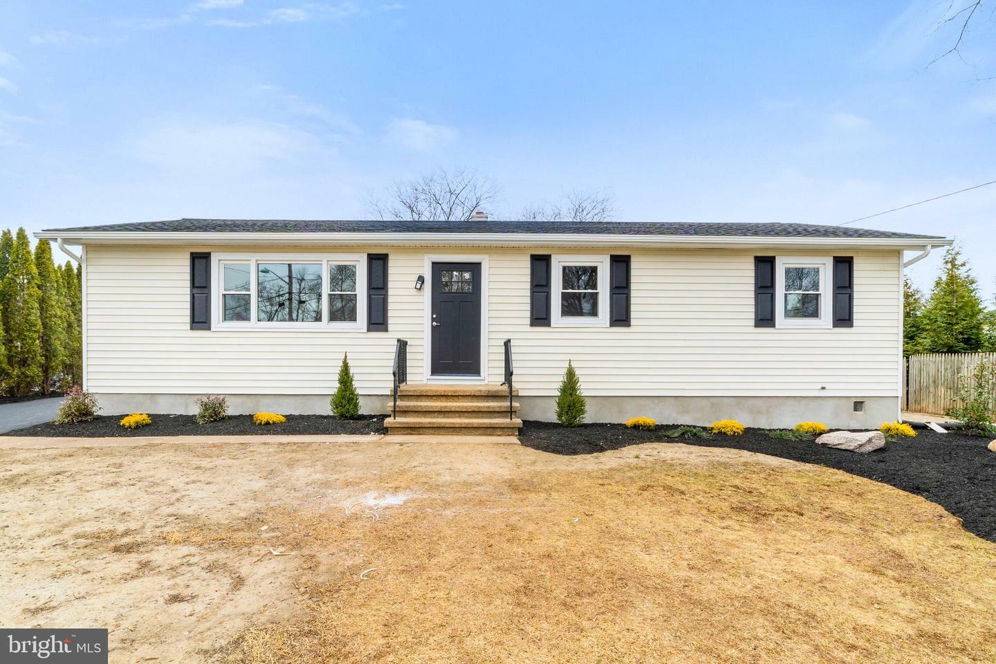 Property Photo: 20 Lenox Avenue NJ 08620