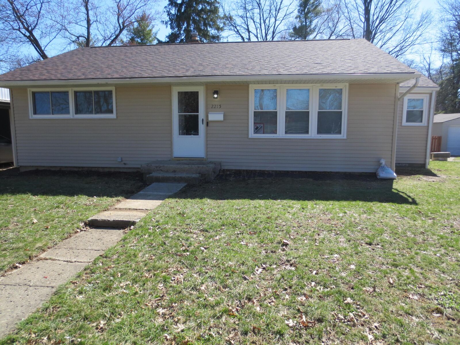 Property Photo:  2215 Radnor Avenue  OH 43224 