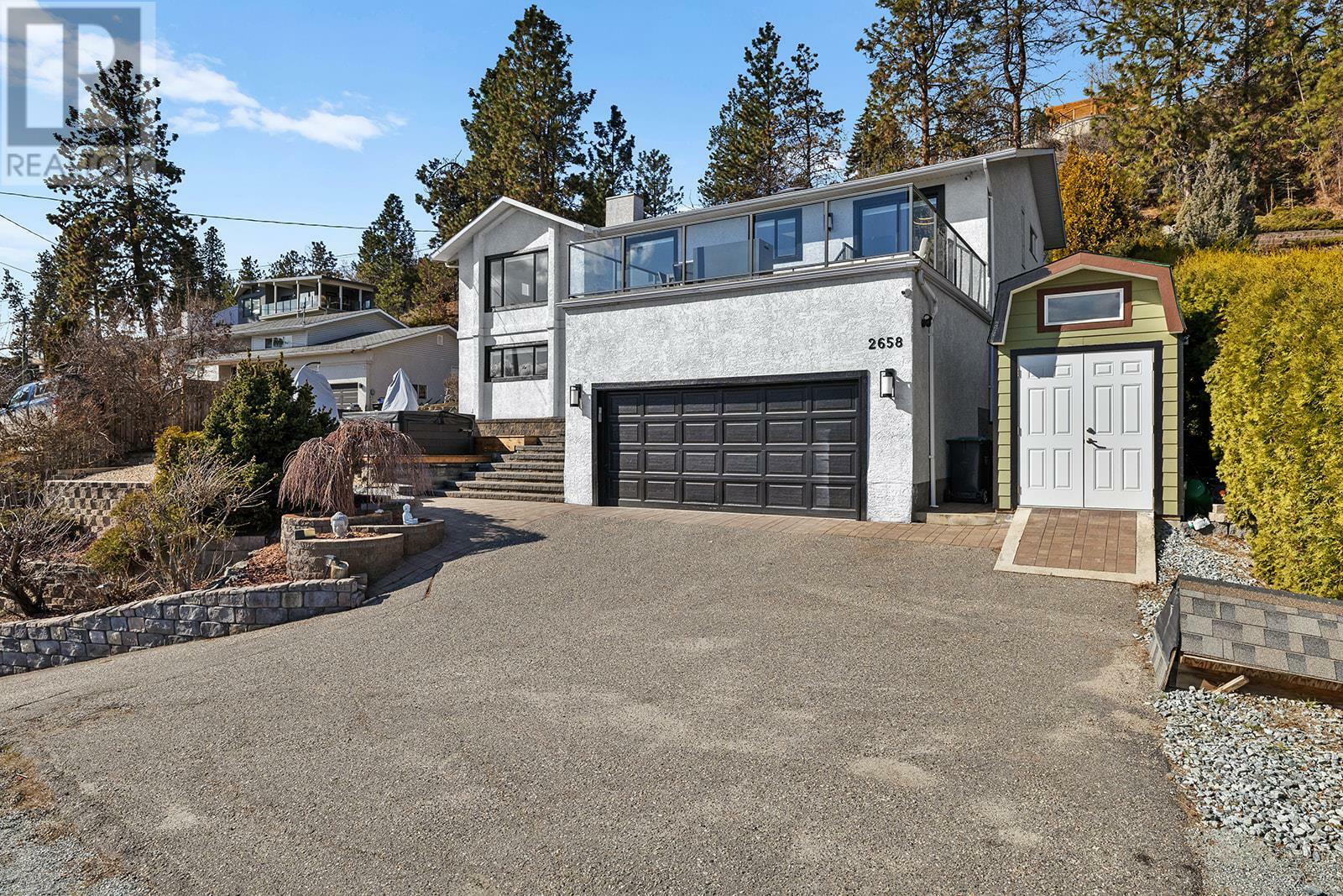 Photo de la propriété: 2658 Lakeview Road BC V1Z 1Y4