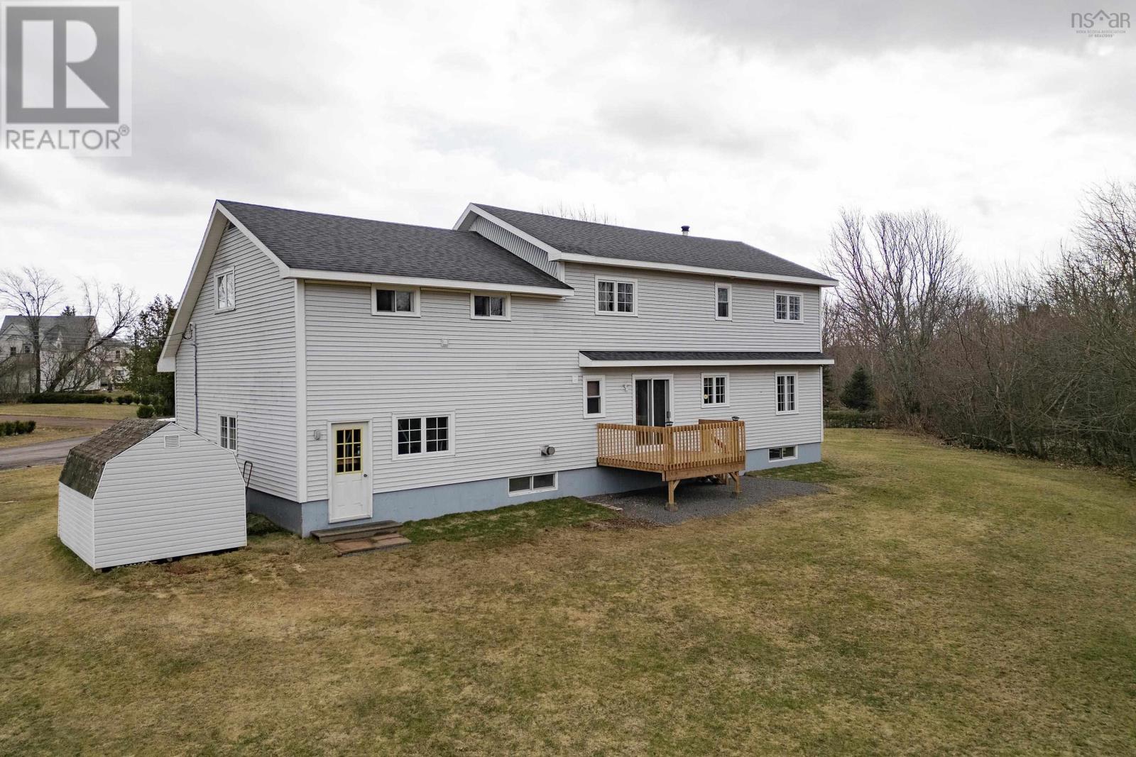 Property Photo:  6 Arlington Avenue  NS B4H 2S7 